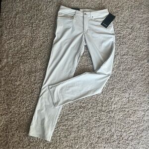 NWT Lululemon ABC pants (32x34)